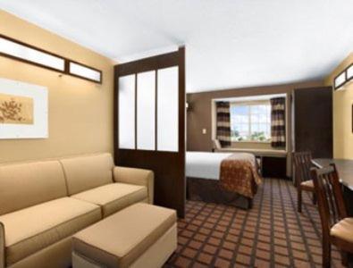 Microtel Inn & Suites By Wyndham Columbia Bilik gambar